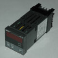West Model 6010 + Temperature Indicator