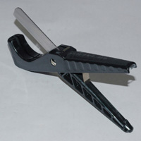 Hose and Pipe Cutter, Spring Loaded, Cuts Up to 2" Hose and Tubing, Locking